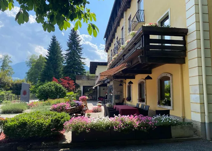 Hotel Kuerschner Kotschach-Mauthen photo
