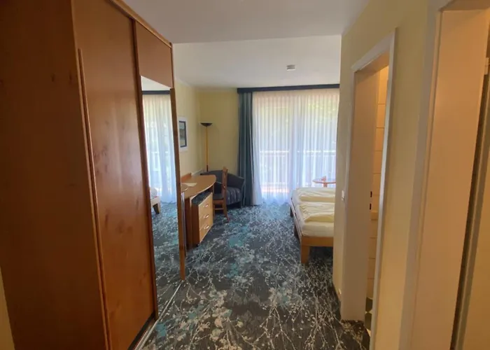 Hotel Seewirt Maria Woerth photo