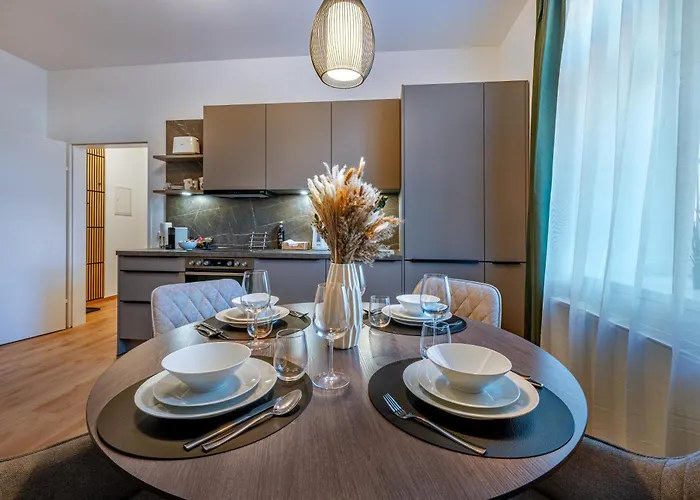 Фото Downtown Apartments By Cosy Homes - Bahnhofsnaehe Филлах