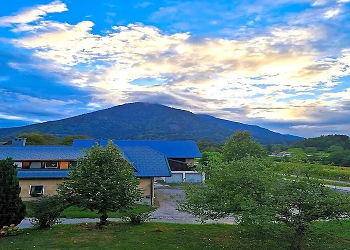 Apartment In Arnoldstein In The Border Triangle foto