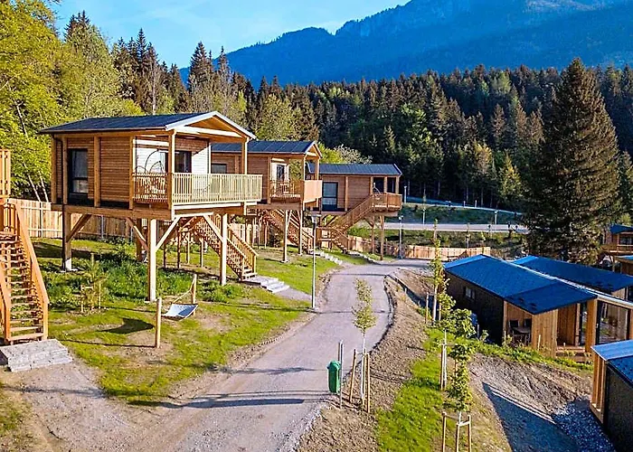 foto di Luxury Chalet With Dishwasher In The Area Kotschach-Mauthen